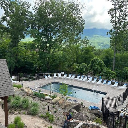 Happy Trails - Cobbly Nob Resort Home جاتلينبرج المظهر الخارجي الصورة