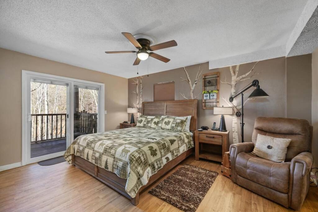 Happy Trails - Cobbly Nob Resort Home جاتلينبرج المظهر الخارجي الصورة