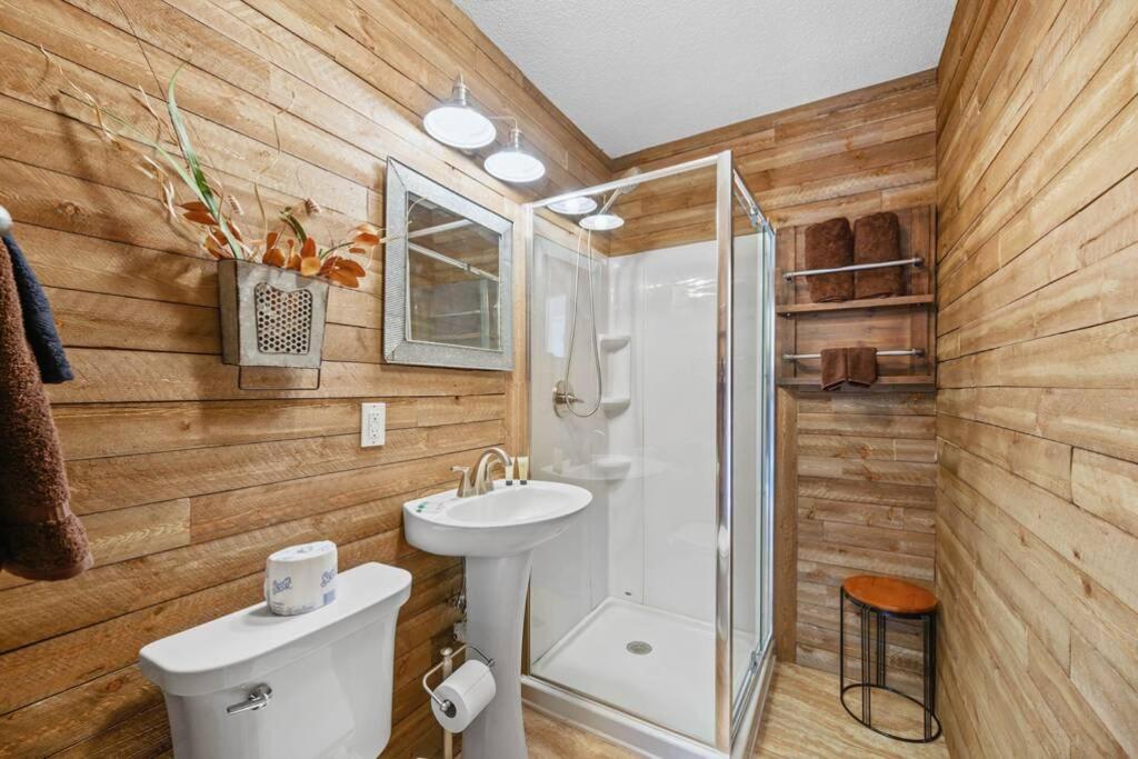 Happy Trails - Cobbly Nob Resort Home جاتلينبرج المظهر الخارجي الصورة