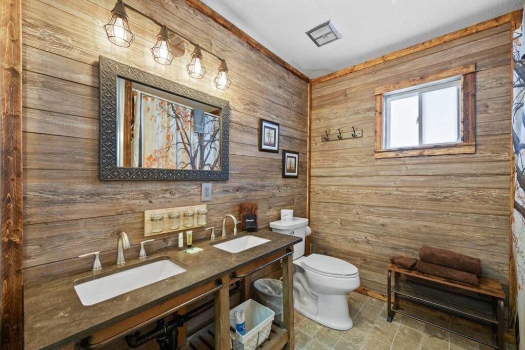 Happy Trails - Cobbly Nob Resort Home جاتلينبرج المظهر الخارجي الصورة