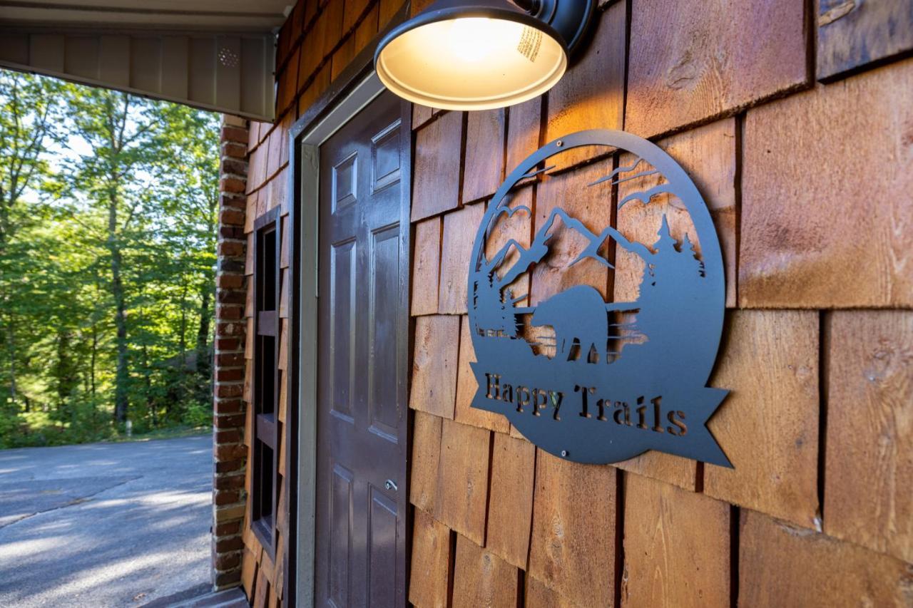 Happy Trails - Cobbly Nob Resort Home جاتلينبرج المظهر الخارجي الصورة